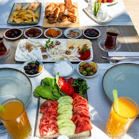 Hotel Ata Lagoon 3*