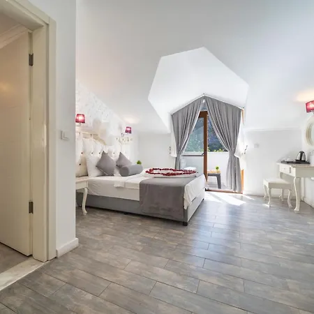 Hotel Ata Lagoon 3*