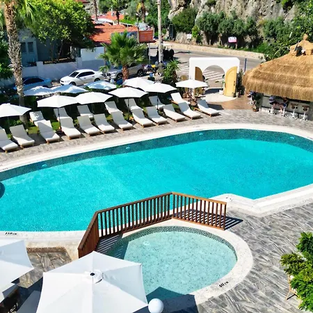 Hotel Ata Lagoon 3*